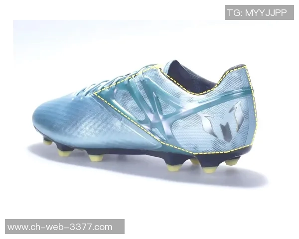 探索足球鞋超高端市场的奢华与科技结合之路